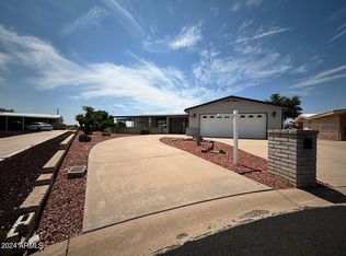 9237 E Sun Lakes Blvd S, Sun Lakes, AZ 85248
