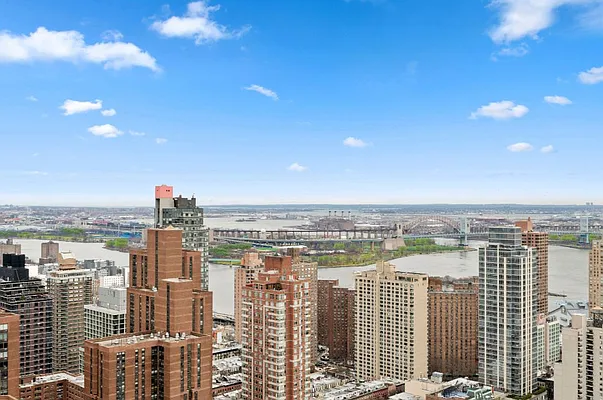 Rented by Corcoran | media 22