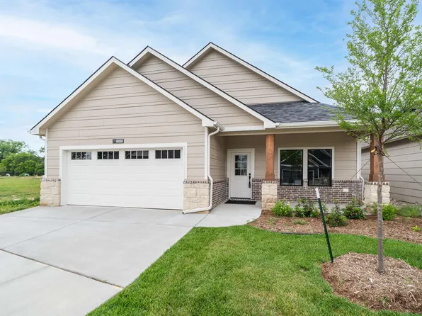 2012 W 12th St N, Wichita, KS 67203