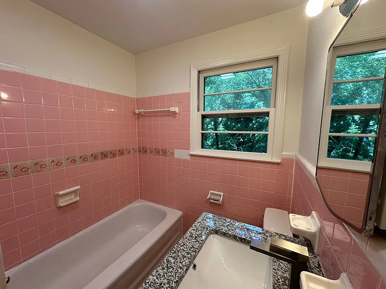 1604 McCall Dr — Photo 11