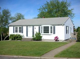 81 Grassmere Ave, East Providence, RI 02914