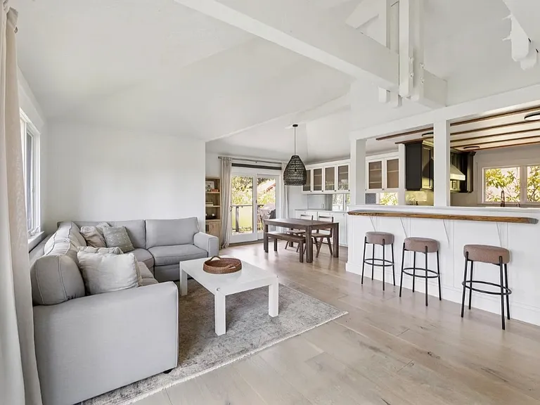 114 Bayo Vista Way — Photo 3
