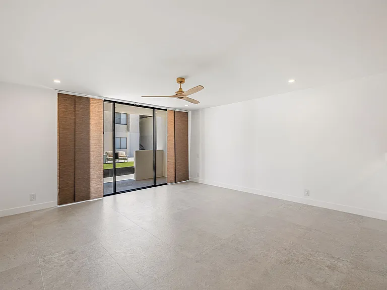 Tennis Court Apartments — Photo 13