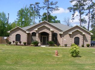 180 Oetken W, Anahuac, TX 77514