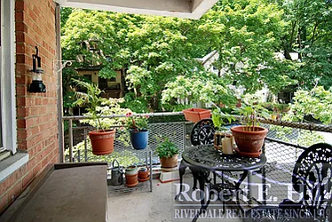Sold by Robert E. Hill 