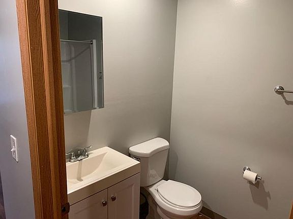 3rd image of 131 S Franklin St APT 1