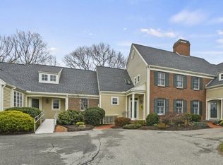 33 Great Hill Dr #33, Topsfield, MA 01983