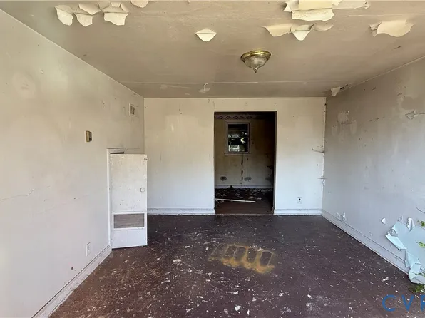 106 Sellers St, Martinsville, VA 24112