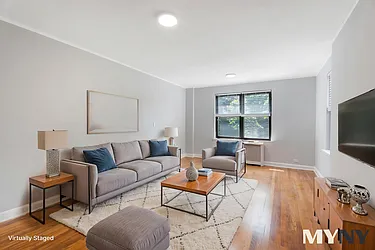 76-12 Ditmars Boulevard, #B3