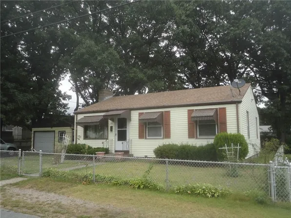 22 Balbo St, Pawtucket, RI 02860