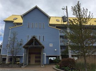 400 Swartz Ln #Y-206, Middle Bass, OH 43446