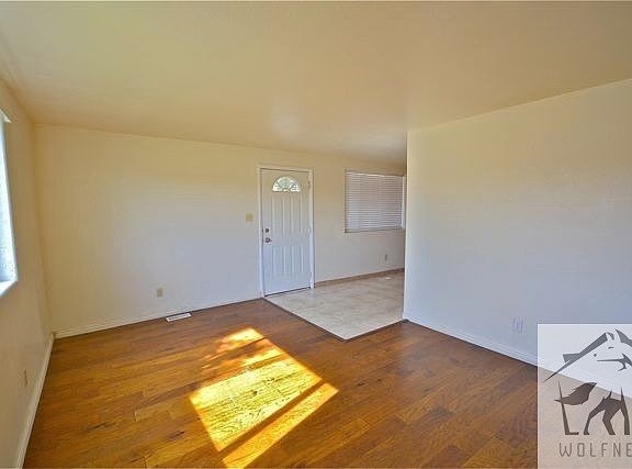 3rd image of 778 N 300 W APT 01