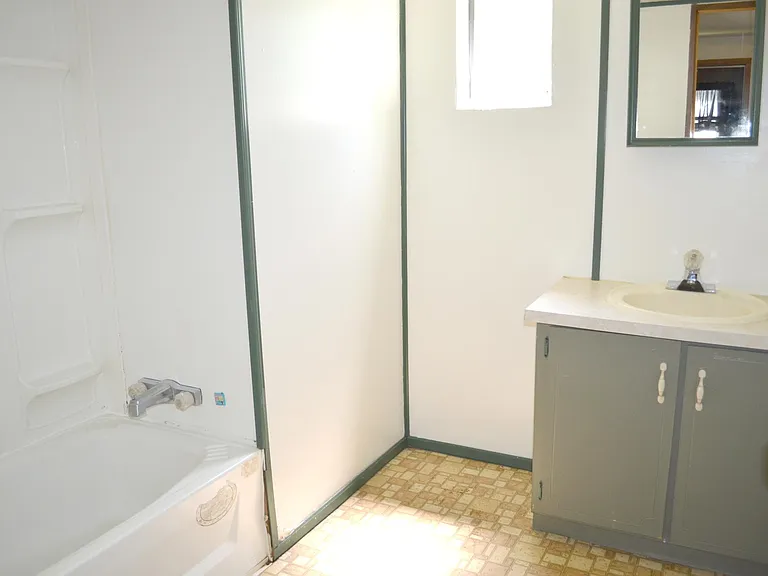 7600 Heatherstone Dr #8 — Photo 11