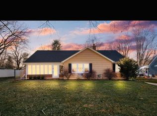 5 Monmouth Dr, Monmouth Junction, NJ 08852