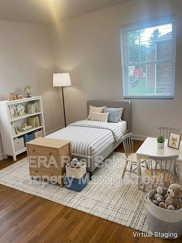 2 bed, 1.0 bath, 960 sqft, $795 — Photo 3