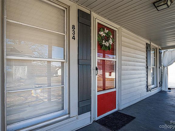 4th image of 834 Carolina Mill Cir #10