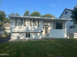 5847 Adelaide Dr, Toledo, OH 43613
