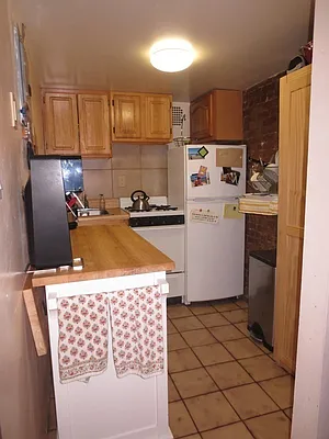 Rented by Guidance Realty Corp. | media 17