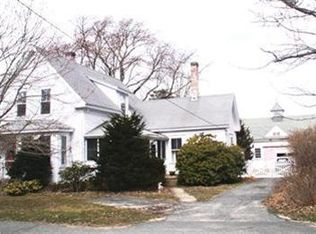 420 Barlows Landing Rd, Pocasset, MA 02559