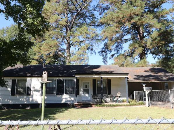 812 John Paul Jones Ave, Leesville, LA 71446