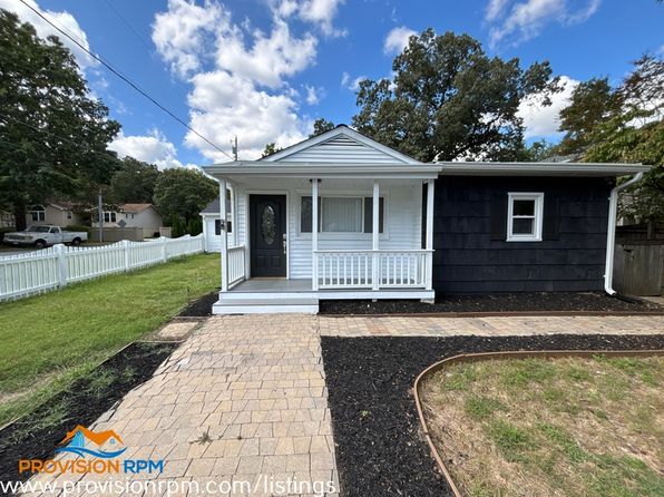 50 Baldy Ave