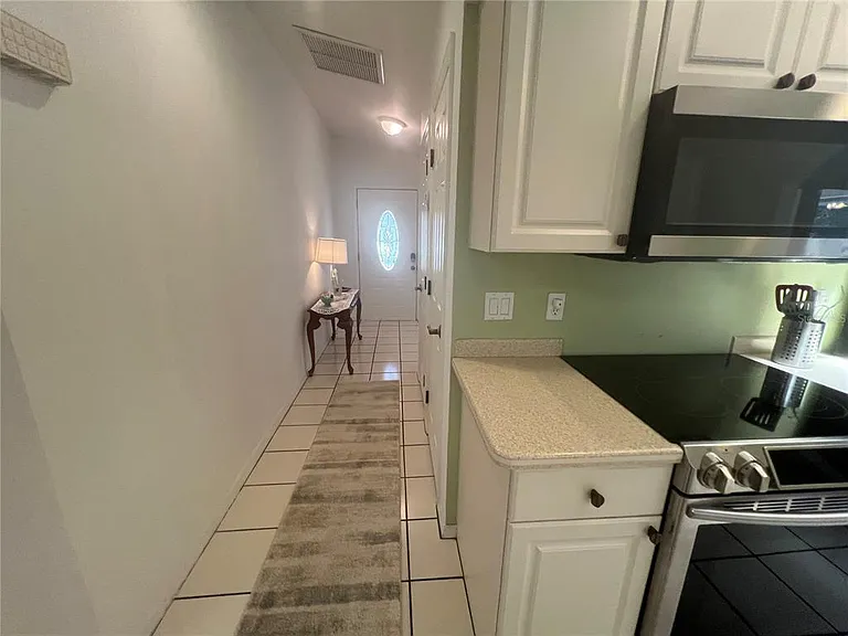 1314 Beacon Dr — Photo 9