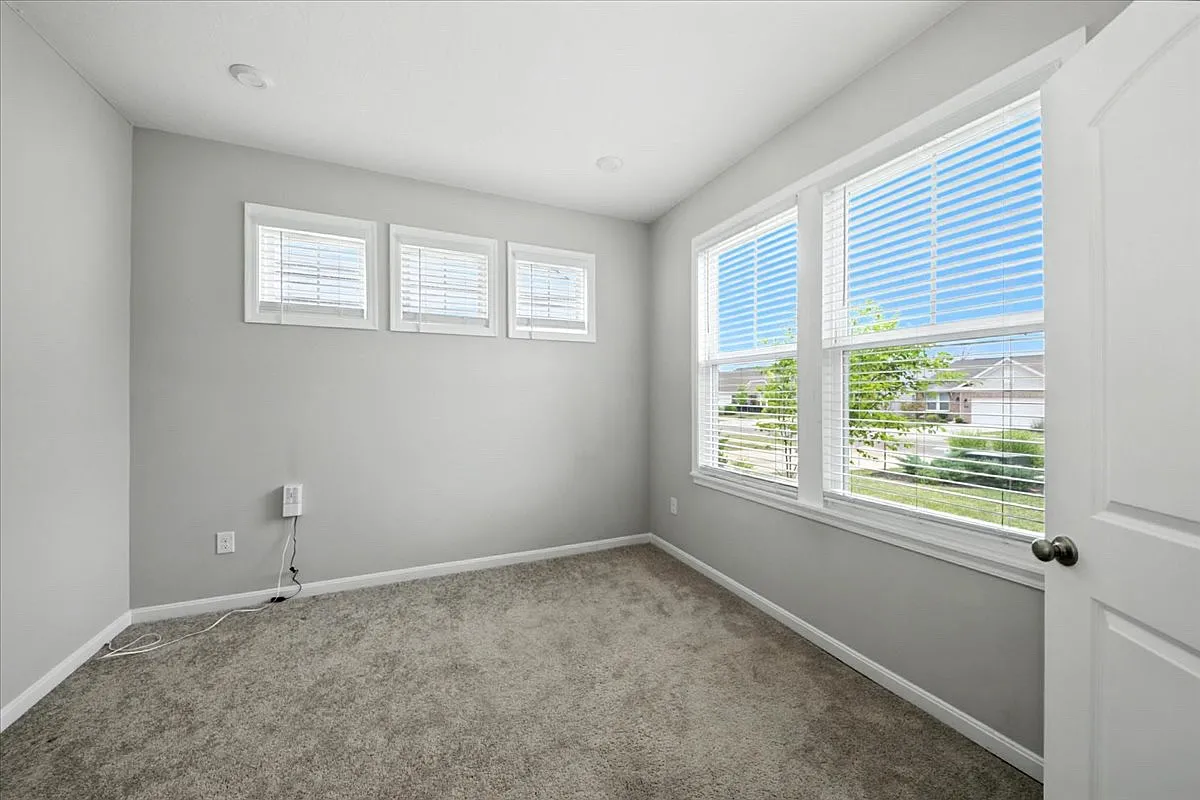 8225 Button Bush Pl — Photo 4