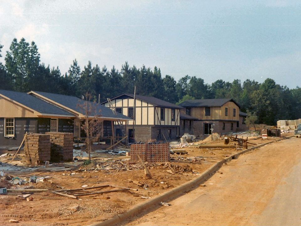 Construction, 1972