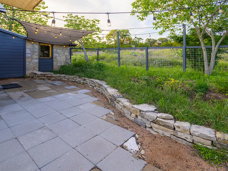Fenced Courtyard