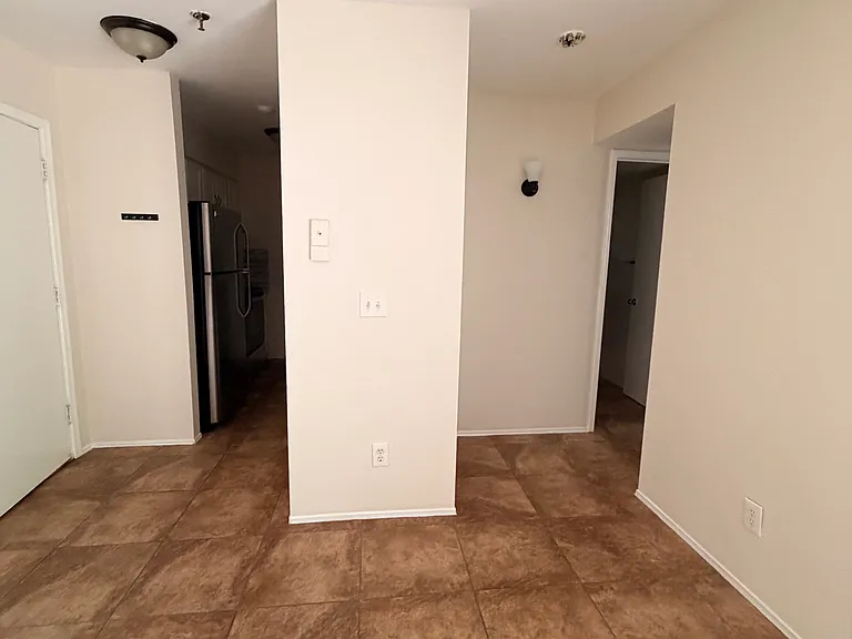2601 W Broadway Blvd #195 — Photo 16