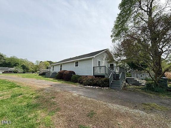 3rd image of 2921 Sparger Rd