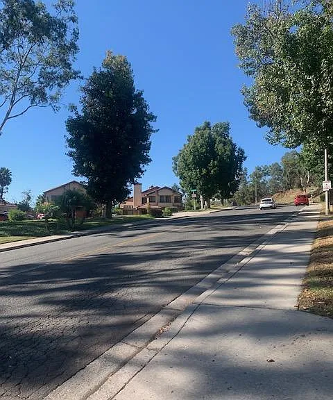 919 Correa Ln — Photo 24