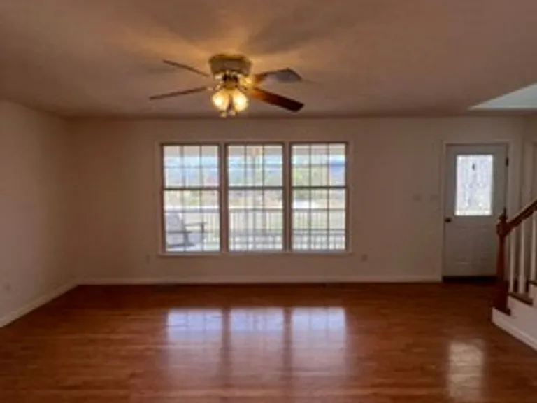 95 Amber Woods Dr — Photo 12