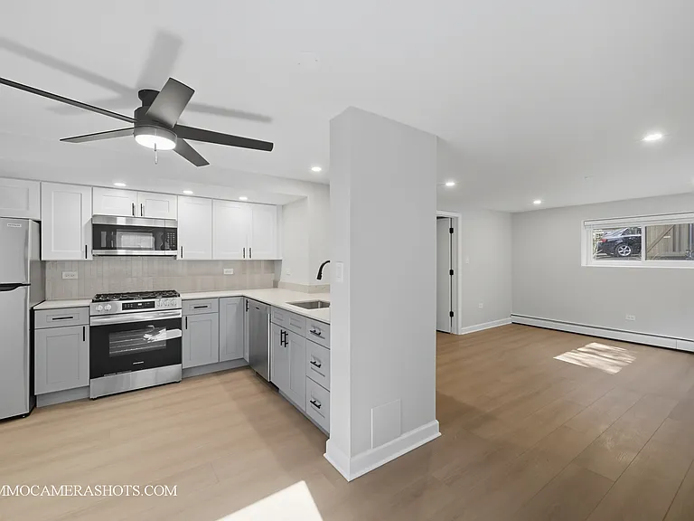 143 Ann St #1S — Photo 10