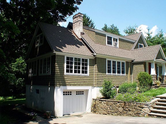 2nd image of 33 Justamere Dr