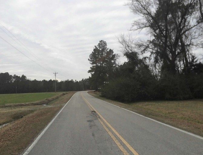 2nd image of 1723 New Savannah Rd