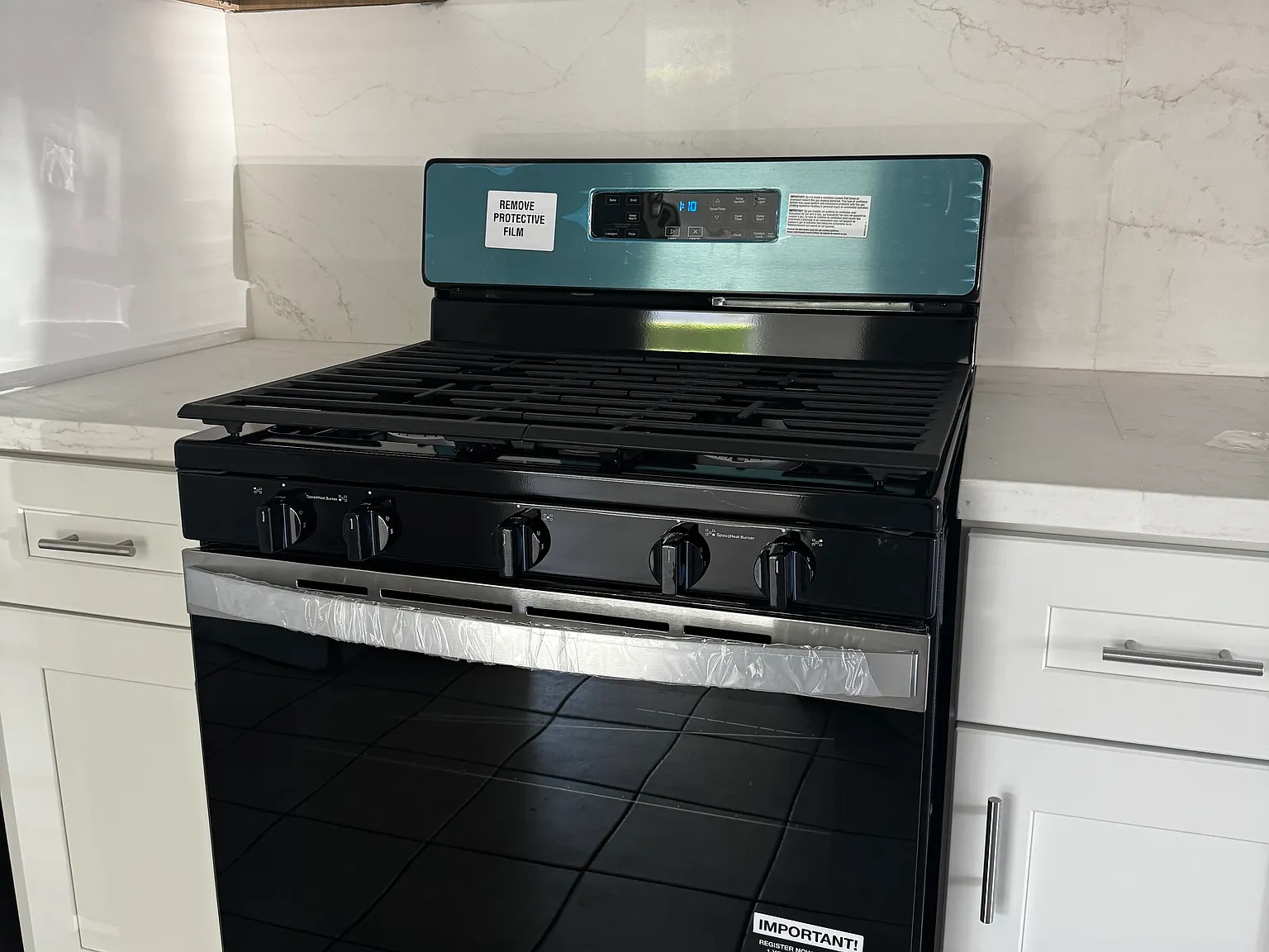 2 bed, 625 sqft, $2,198 — Photo 3
