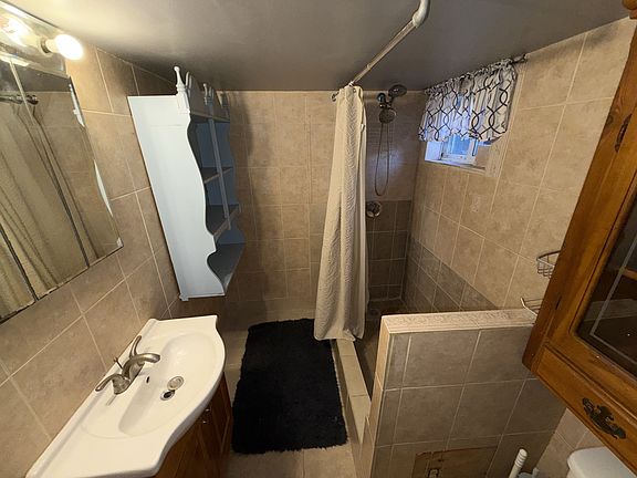 5th image of 11229 198th St #2