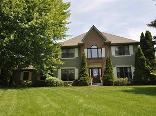 51680 Bluffside Ct, Granger, IN 46530