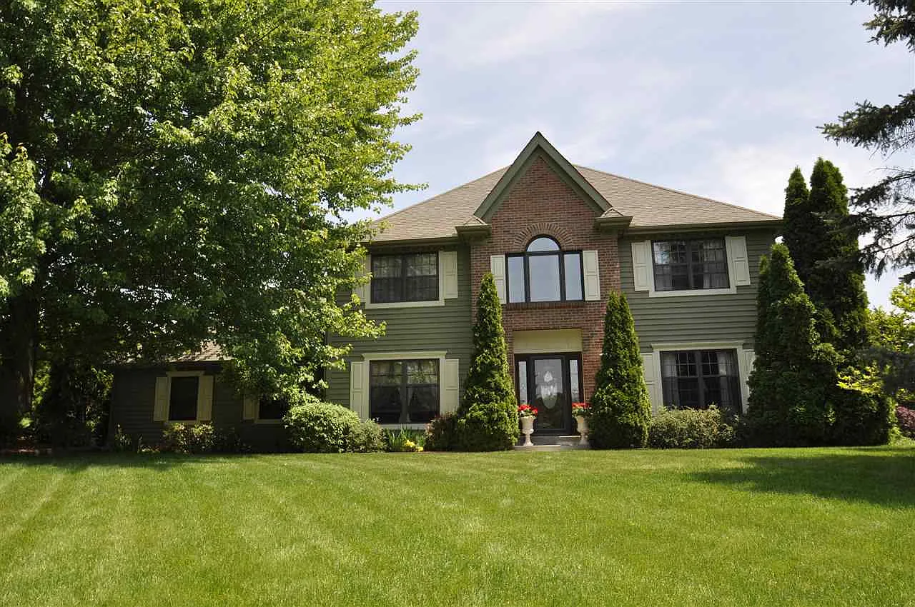 51680 Bluffside Ct photo 1
