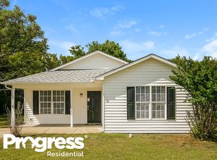 104 Reebe Cir, Selma, NC 27576