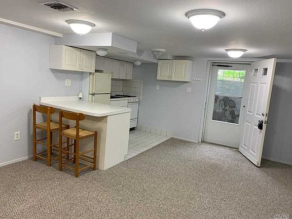 2nd image of 144 Avenue B