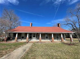 9133 County Line Rd, Kernersville, NC 27284