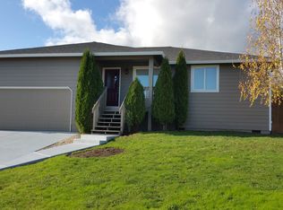 687 N Coolidge St, Carlton, OR 97111