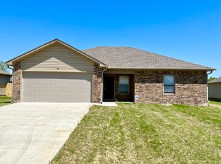 15 Jennifer Cv, Ward, AR 72176