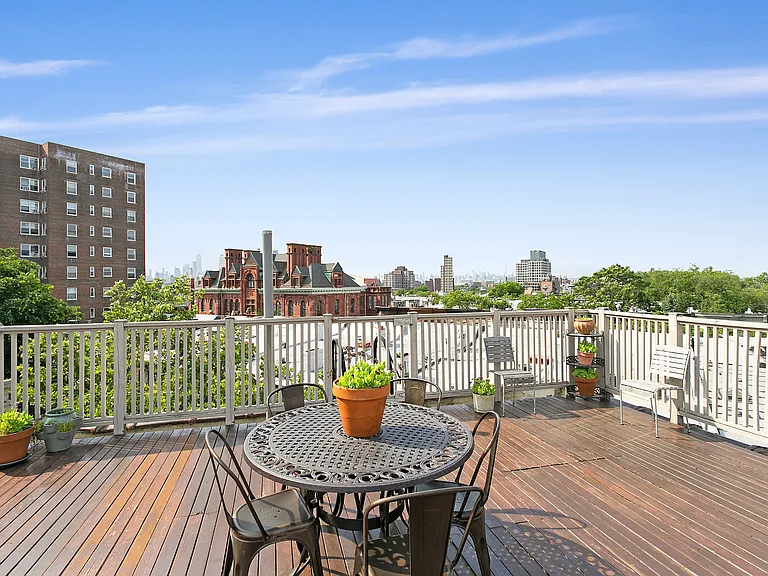 15 Butler Pl #3B — Photo 5