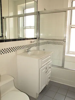 Rented by Walber 82nd Street | media 14