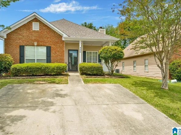 986 Savannah Ln, Calera, AL 35040