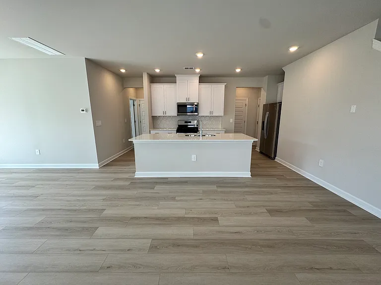 102 Longleaf Ln — Photo 9
