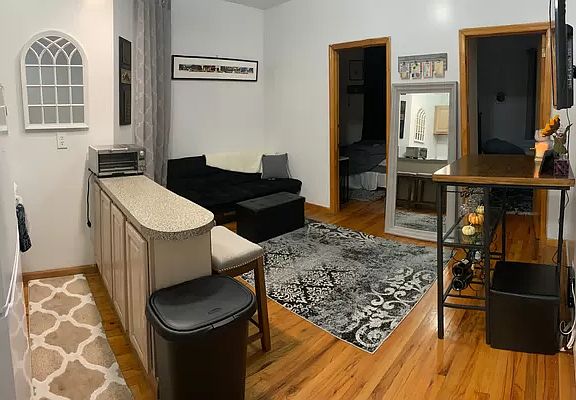 2nd image of 235 E 50th St #8